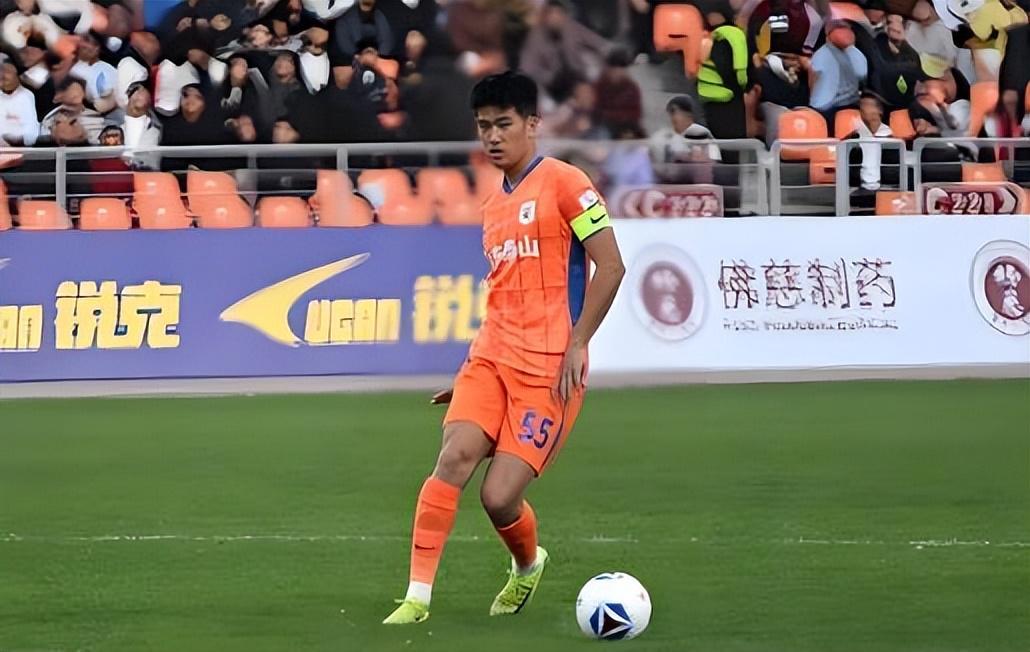 九游娱乐官网入口-彭啸U23亚洲杯表现出色，有望比肩范志毅在国足挑大梁？值得期待